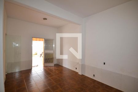 sala de casa para alugar com 2 quartos, 120m² em Jardim América, Belford Roxo