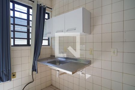 Cozinha de kitnet/studio para alugar com 1 quarto, 15m² em Trindade, Florianópolis