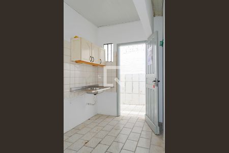 Sala / Cozinha de kitnet/studio para alugar com 1 quarto, 15m² em Trindade, Florianópolis