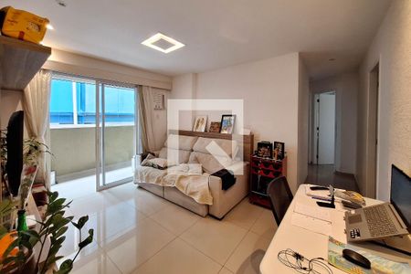 Sala de apartamento à venda com 3 quartos, 74m² em Fonseca, Niterói