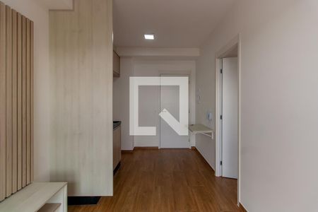 Sala/Cozinha de apartamento para alugar com 1 quarto, 28m² em Vila Independência, São Paulo