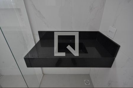 Casa à venda com 125m², 3 quartos e 2 vagasBanheiro Social