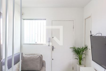 Sala/Cozinha de apartamento para alugar com 2 quartos, 35m² em Vila Esperança, São Paulo