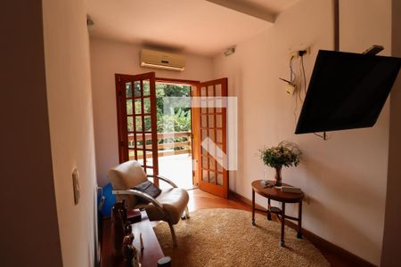 Casa de condomínio à venda com 6000m², 5 quartos e 10 vagasSuíte