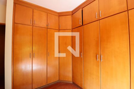 Casa de condomínio à venda com 6000m², 5 quartos e 10 vagasQuarto 2