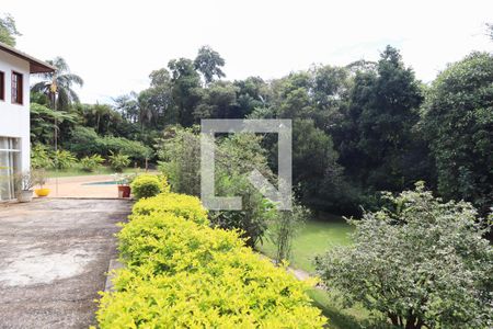 Casa de condomínio à venda com 6000m², 5 quartos e 10 vagasQuintal