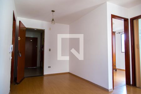 Apartamento para alugar com 42m², 2 quartos e 1 vaga Apartamento para alugar com 42m², 2 quartos e 1 vagaSala