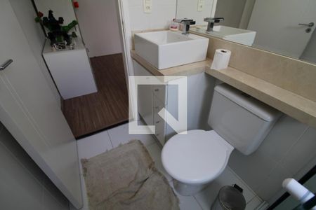 Casa à venda com 200m², 3 quartos e 3 vagasQuarto 1 - Banheiro