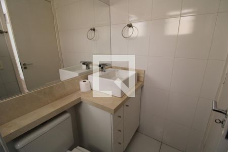 Casa à venda com 200m², 3 quartos e 3 vagasQuarto 2 - Banheiro