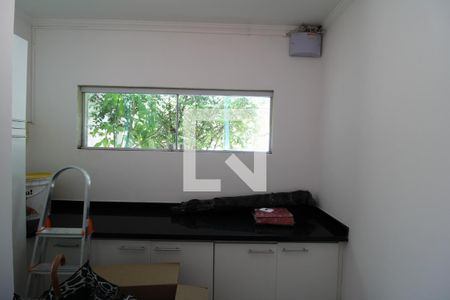 Casa à venda com 200m², 3 quartos e 3 vagasÁrea de Serviço