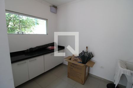 Casa à venda com 200m², 3 quartos e 3 vagasÁrea de Serviço