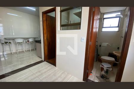 Apartamento à venda com 246m², 3 quartos e 4 vagas Apartamento à venda com 246m², 3 quartos e 4 vagasÁrea de Serviço