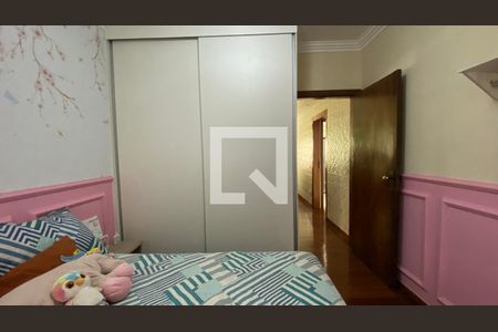 Apartamento à venda com 246m², 3 quartos e 4 vagas Apartamento à venda com 246m², 3 quartos e 4 vagasQuarto 3