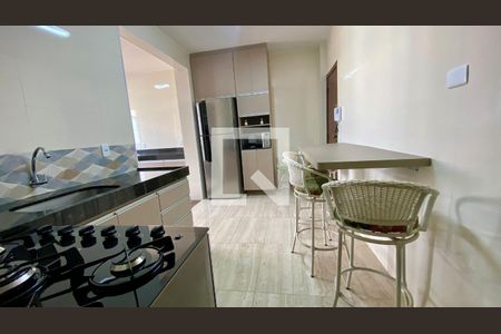 Apartamento à venda com 246m², 3 quartos e 4 vagas Apartamento à venda com 246m², 3 quartos e 4 vagasCozinha