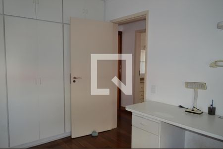 Apartamento à venda com 135m², 3 quartos e 2 vagasQuarto 1