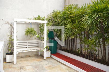 Apartamento à venda com 135m², 3 quartos e 2 vagasPiscina