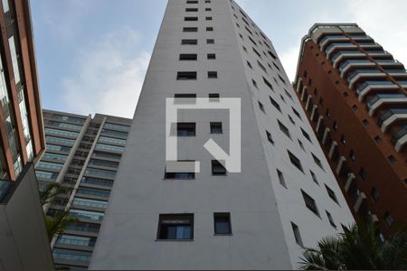 Apartamento à venda com 135m², 3 quartos e 2 vagasFachada