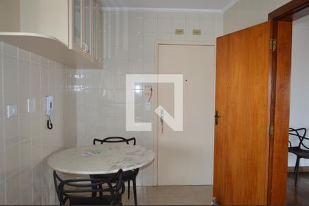 Apartamento à venda com 135m², 3 quartos e 2 vagasCozinha