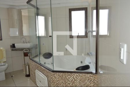 Apartamento à venda com 135m², 3 quartos e 2 vagasBanheiro da Suíte