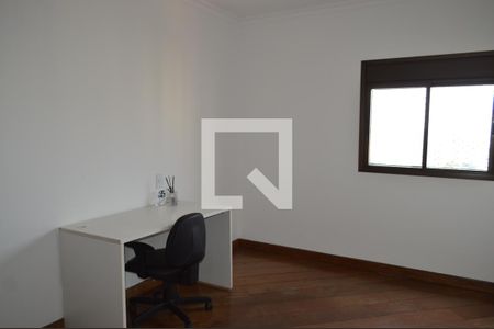 Apartamento à venda com 135m², 3 quartos e 2 vagasEscritório