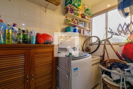 Apartamento à venda com 120m², 3 quartos e 1 vagaÁrea de Serviço