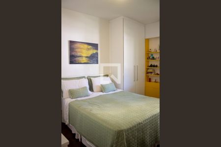 Apartamento para alugar com 99m², 2 quartos e 1 vagaQuarto