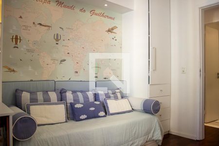 Apartamento para alugar com 99m², 2 quartos e 1 vagaQuarto