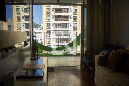 Sala de apartamento para alugar com 2 quartos, 99m² em Botafogo, Rio de Janeiro