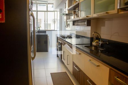 Apartamento para alugar com 99m², 2 quartos e 1 vagaCozinha