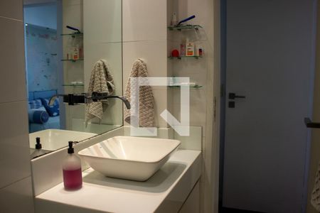 Apartamento para alugar com 99m², 2 quartos e 1 vagaBanheiro