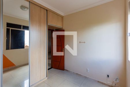 Quarto 2 de apartamento para alugar com 2 quartos, 48m² em São Lucas, Belo Horizonte