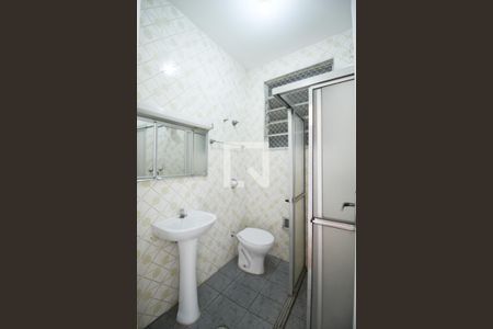 Apartamento à venda com 74m², 2 quartos e sem vaga Apartamento à venda com 74m², 2 quartos e sem vagaBanheiro