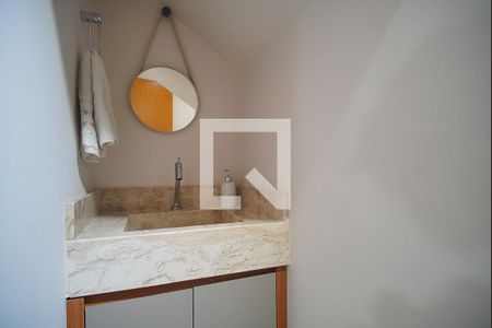 Casa para alugar com 215m², 3 quartos e 2 vagas Casa para alugar com 215m², 3 quartos e 2 vagasLavabo