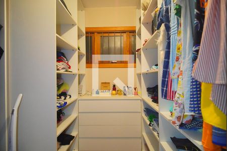 Casa para alugar com 215m², 3 quartos e 2 vagas Casa para alugar com 215m², 3 quartos e 2 vagasCloset da suíte