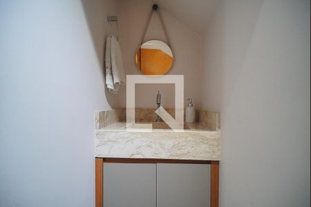 Casa para alugar com 215m², 3 quartos e 2 vagas Casa para alugar com 215m², 3 quartos e 2 vagasLavabo