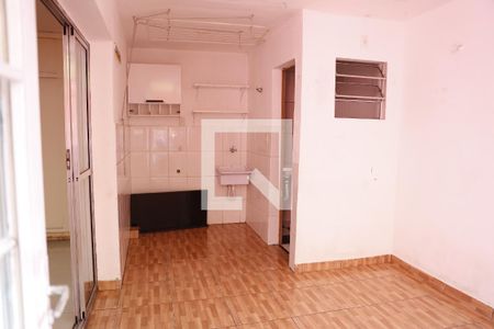 Casa à venda com 170m², 3 quartos e 2 vagasÁrea de Serviço