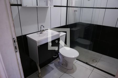 Casa à venda com 170m², 3 quartos e 2 vagasBanheiro Social
