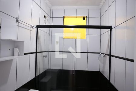 Casa à venda com 170m², 3 quartos e 2 vagasBanheiro Social