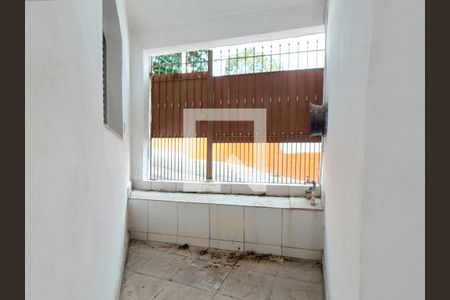 Casa à venda com 336m², 6 quartos e 3 vagasQuintal - Casa 2