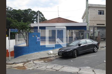 Casa à venda com 336m², 6 quartos e 3 vagasFachada