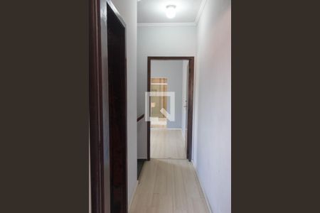 Casa à venda com 111m², 3 quartos e 2 vagasCorredor