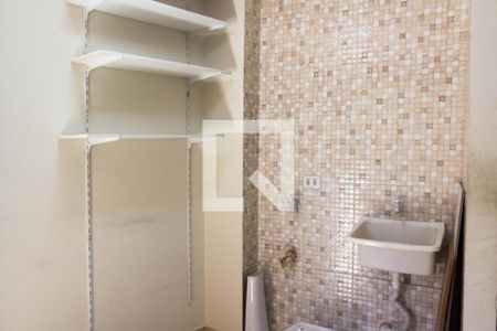 Casa à venda com 111m², 3 quartos e 2 vagasÁrea de Serviço