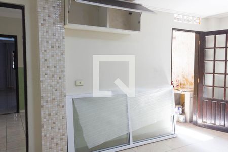 Casa à venda com 111m², 3 quartos e 2 vagasCozinha