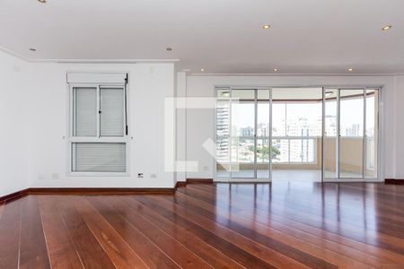 Sala de apartamento para alugar com 3 quartos, 142m² em Moema, São Paulo