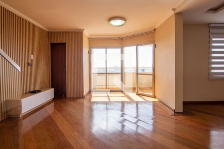 Apartamento à venda com 167m², 3 quartos e 4 vagasSala 1