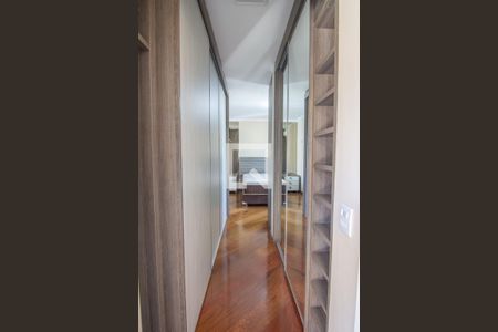 Apartamento à venda com 222m², 3 quartos e 4 vagasCloset da suíte 1