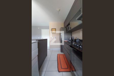 Apartamento à venda com 48m², 2 quartos e 1 vagaCozinha 