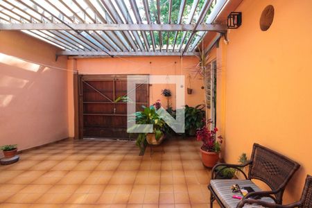 Casa à venda com 200m², 3 quartos e 3 vagasÁrea externa 