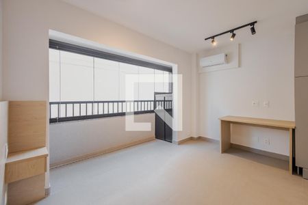 Apartamento para alugar com 38m², 1 quarto e sem vagaStudio