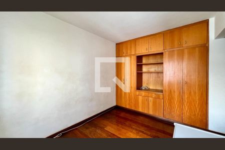 quarto 2 de apartamento à venda com 4 quartos, 140m² em Buritis, Belo Horizonte